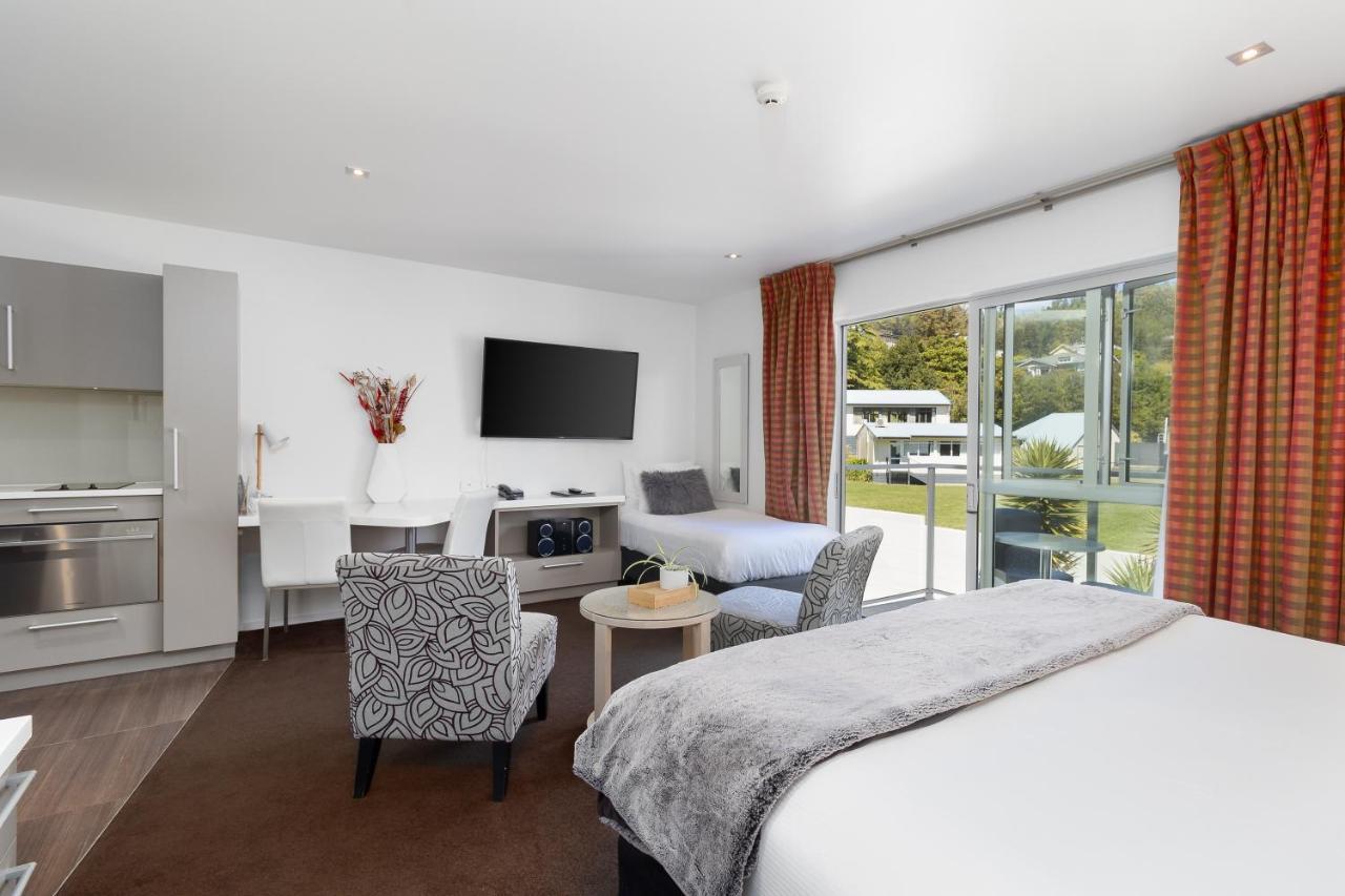 Century Park Motel Nelson Buitenkant foto